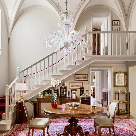 住宿加早餐酒店 Residenza D'epoca Palazzo Borghesi 4*