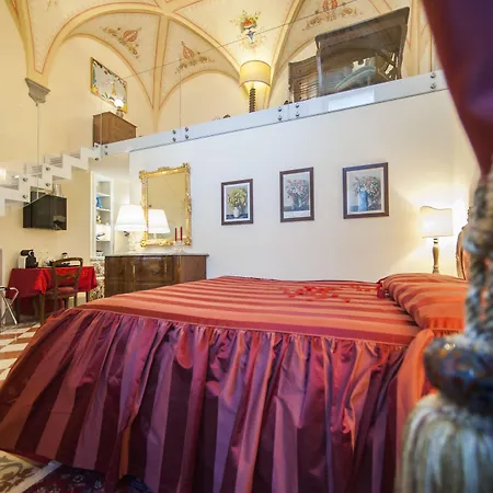 Residenza D'epoca Palazzo Borghesi