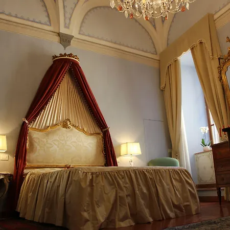 Residenza D'epoca Palazzo Borghesi 4* Σιένα