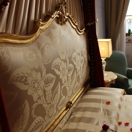 Bed and Breakfast Residenza D'epoca Palazzo Borghesi