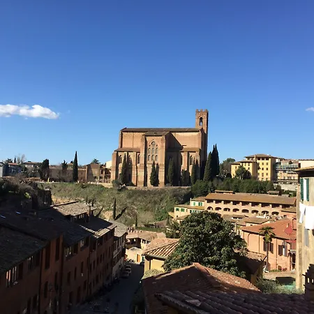 فندق مبيت وإفطار Residenza D'epoca Palazzo Borghesi 4*