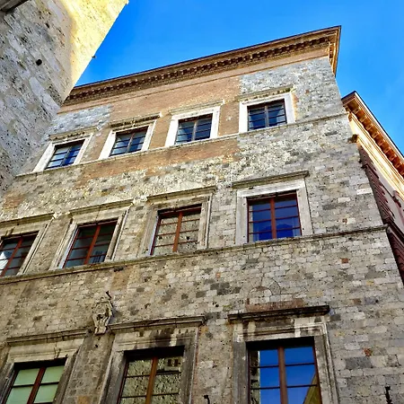 Residenza D'epoca Palazzo Borghesi فندق مبيت وإفطار سيينا