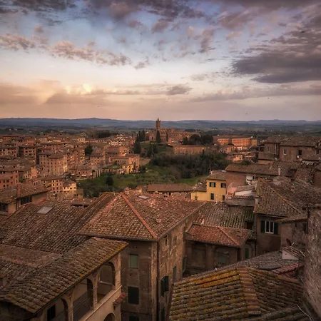 Residenza D'epoca Palazzo Borghesi فندق مبيت وإفطار