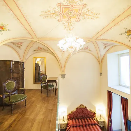 Residenza D'epoca Palazzo Borghesi