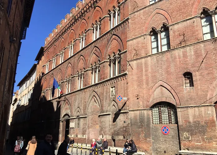 ベッド・アンド・ブレックファスト Residenza D'epoca Palazzo Borghesi 4*