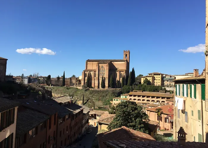 Bed & Breakfast Residenza D'epoca Palazzo Borghesi 4*