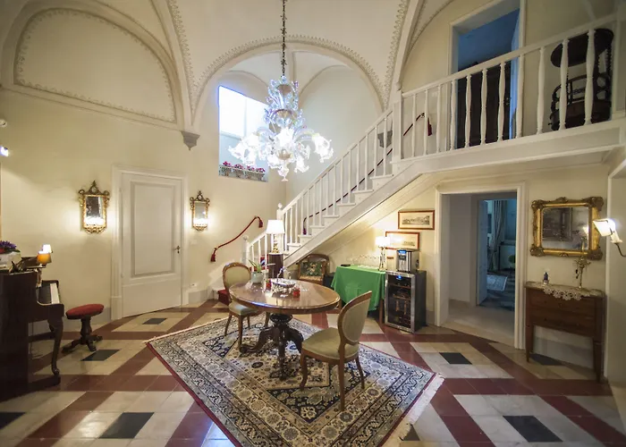 Residenza D'epoca Palazzo Borghesi Bed & Breakfast