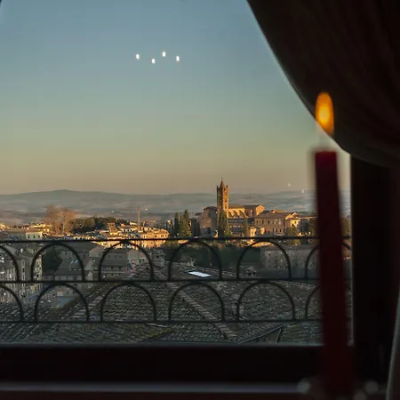 Residenza D'epoca Palazzo Borghesi Bed and Breakfast