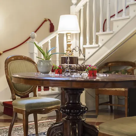 Residenza D'epoca Palazzo Borghesi