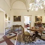 Residenza D'epoca Palazzo Borghesi Bed & Breakfast Siena
