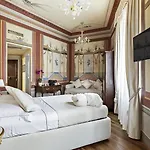 Residenza D'epoca Palazzo Borghesi Bed & Breakfast Siena
