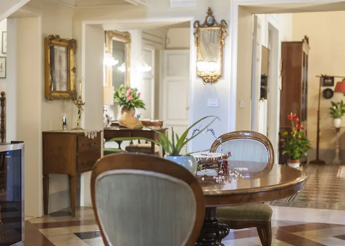 Residenza D'epoca Palazzo Borghesi