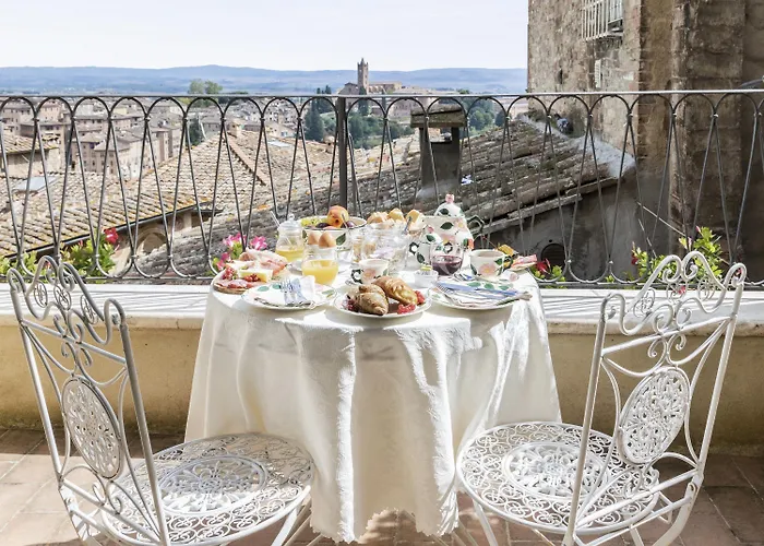 Residenza D'epoca Palazzo Borghesi 4* Сієна